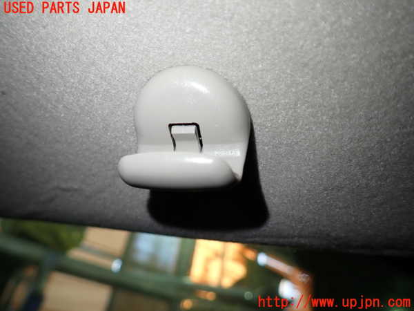 1UPJ-9237077630]セレナ(C28)室内サンバイザー左側 中古_4