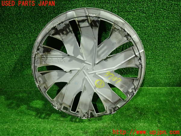 1UPJ-9237079423]セレナ(C28)16インチホイールキャップ1枚③ 中古_2
