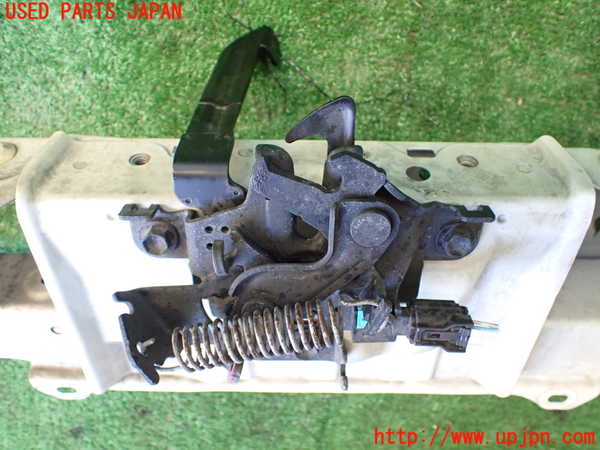 1UPJ-9237081040]アルファード(GGH20W)アッパーコアサポート 中古_3