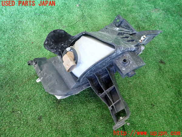 1UPJ-9237081182]アルファード(GGH20W)左フォグ 中古_2