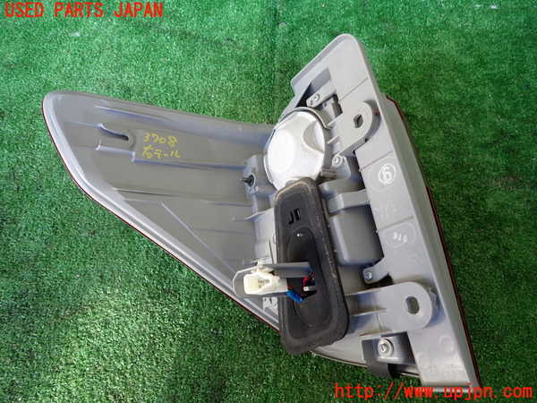 1UPJ-9237081530]アルファード(GGH20W)右テールランプ 中古_2