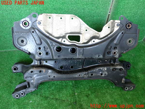 1UPJ-9237085285]アルファード(GGH20W)フロントメンバー 中古_4