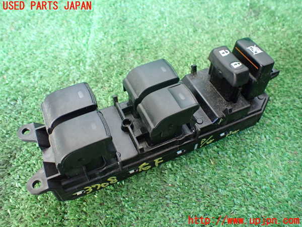 1UPJ-9237086240]アルファード(GGH20W)右前パワーウィンドウスイッチ 中古_2
