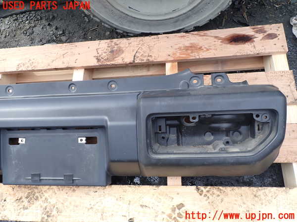 1UPJ-9237091610]ジムニー(JB64W)リアバンパー 中古_2