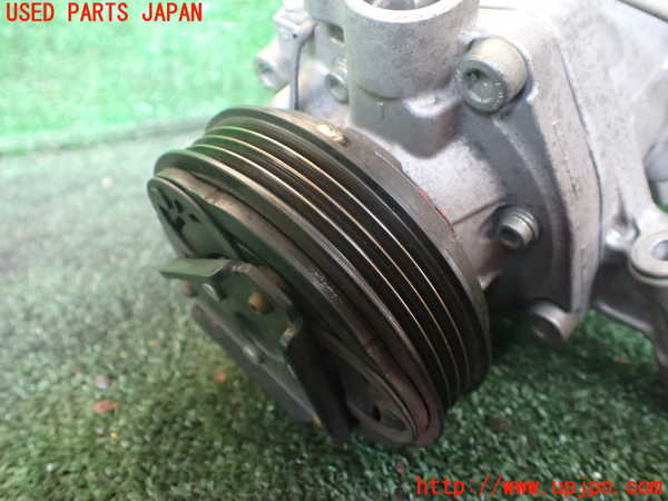 1UPJ-9237096025]ジムニー(JB64W)エアコンコンプレッサー 中古_3