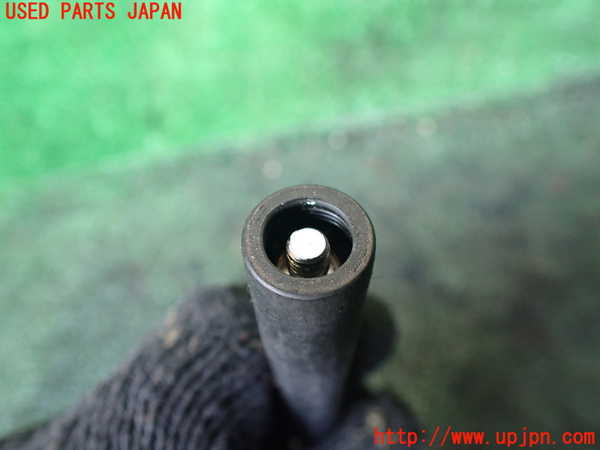 1UPJ-9237096550]ジムニー(JB64W)アンテナ 中古_2