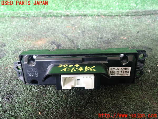 1UPJ-9237096260]ジムニー(JB64W)インパネパワーウィンドウスイッチ 中古_2