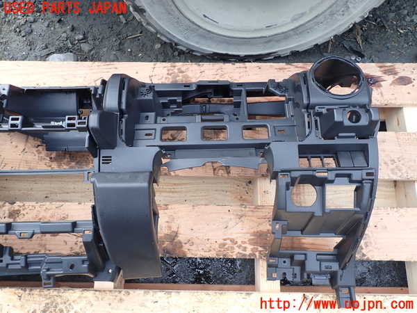 1UPJ-9237097505]ジムニー(JB64W)ダッシュボード 中古_2
