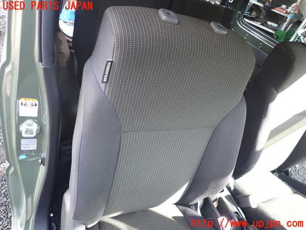 1UPJ-9237097035]ジムニー(JB64W)運転席シート 中古_2