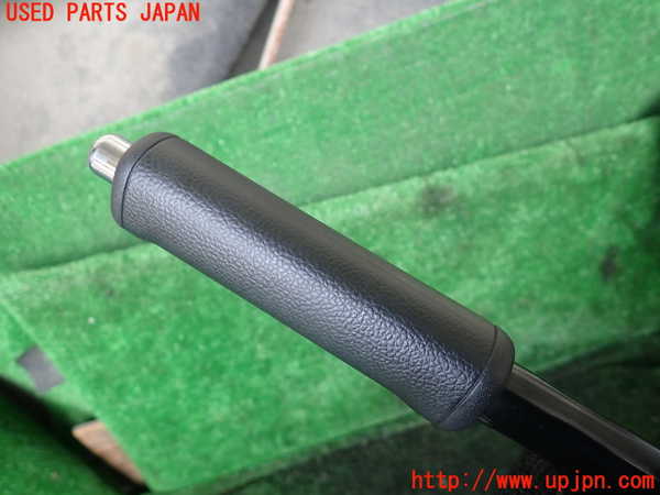 1UPJ-9237097550]ジムニー(JB64W)サイドブレーキレバー 中古_3