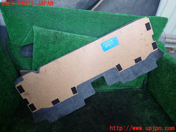 1UPJ-9237097772]ジムニー(JB64W)ラゲッジトレイ2(蓋1枚) 中古_2