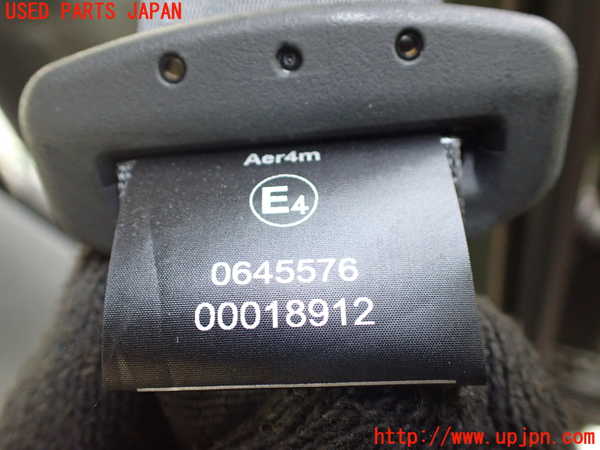 1UPJ-9237097155]ジムニー(JB64W)右2列目シートベルト 中古_2