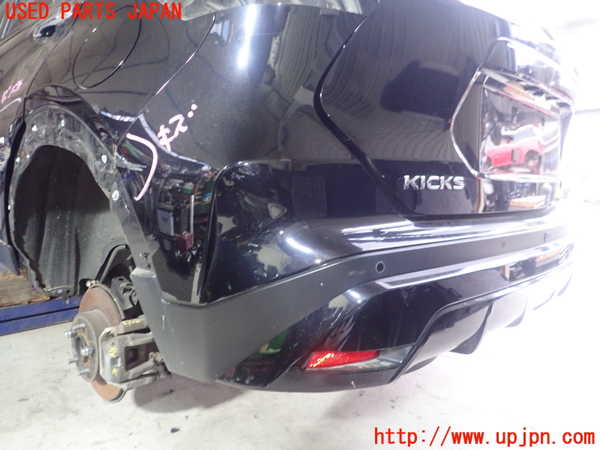 1UPJ-9237101610]キックス(P15)リアバンパー 中古_3
