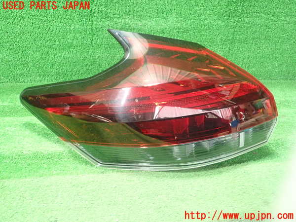 1UPJ-9237101536]キックス(P15)左テールランプ 中古_2