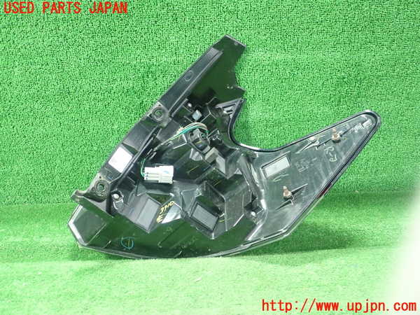 1UPJ-9237101536]キックス(P15)左テールランプ 中古_3