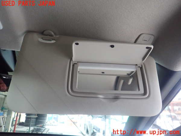 1UPJ-9237107625]キックス(P15)室内サンバイザー右側 中古_3