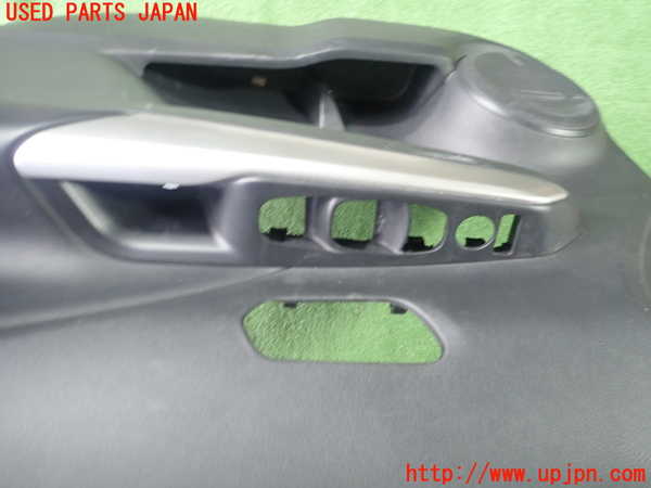 1UPJ-9237101234]キックス(P15)右前ドア内張り 中古_2