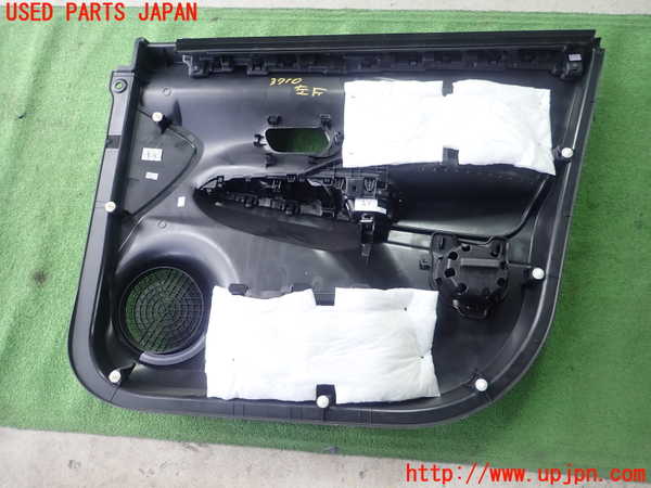 1UPJ-9237101264]キックス(P15)左前ドア内張り 中古_3