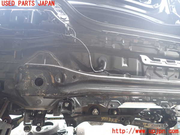 1UPJ-9237111614]GR86(BRZ)(ZN8)リアバンパーホースメント 中古_3