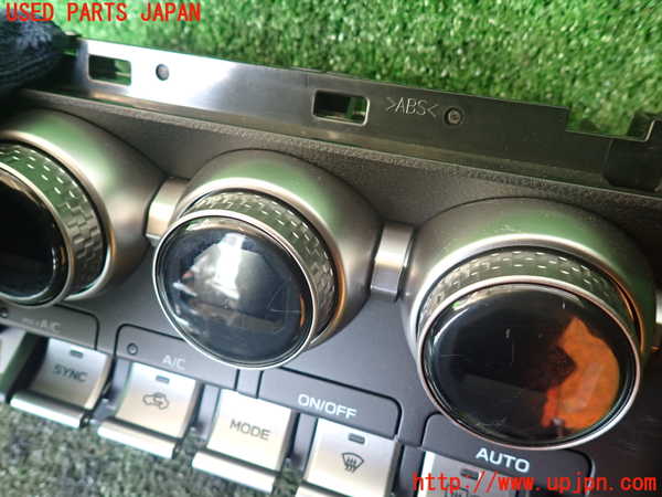 1UPJ-9237116066]GR86(BRZ)(ZN8)エアコンスイッチ1 中古_2