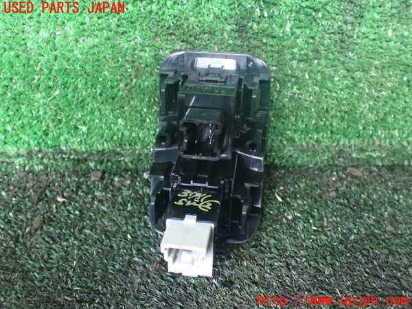 1UPJ-9237116307]GR86(BRZ)(ZN8)スイッチ2(メーター照度 トランクオープナー) 中古_2