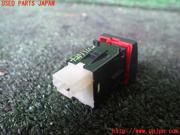 1UPJ-9237116290]GR86(BRZ)(ZN8)ハザードスイッチ 中古_2