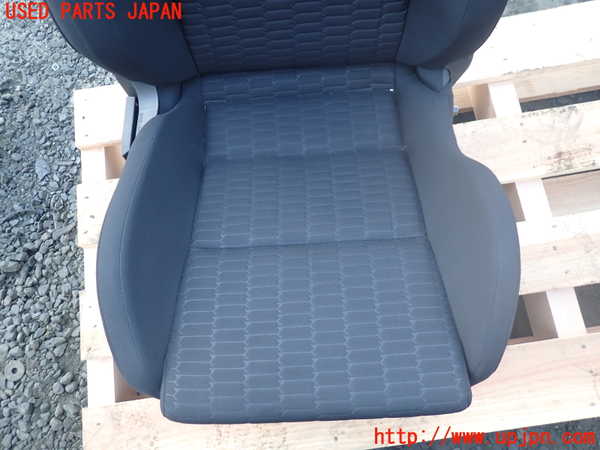 1UPJ-9237117035]GR86(BRZ)(ZN8)運転席シート 中古_3