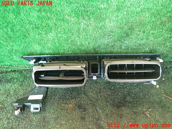 1UPJ-9237117526]GR86(BRZ)(ZN8)エアコン吹き出し口1(真中) 中古_2