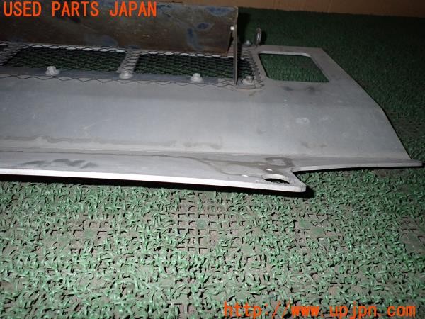 3UPJ=9237120028]パジェロ エクシード(V98W)純正オプション スキッドプレート フロントアンダーガード 中古_5