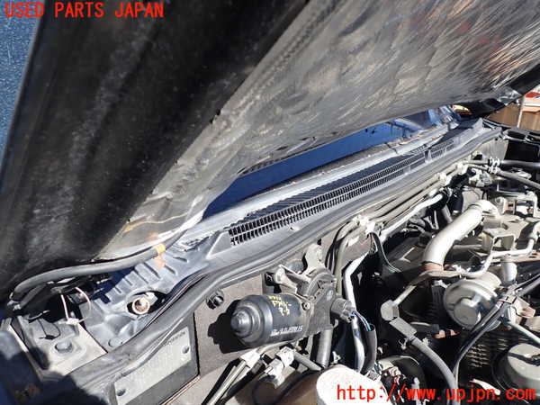 1UPJ-9237121190]パジェロ(V98W)カウルトップ 中古_2