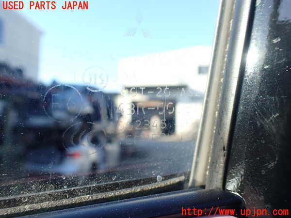 1UPJ-9237121230]パジェロ(V98W)右前ドア 中古 AGC_5