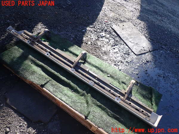 1UPJ-9237121390]パジェロ(V98W)右サイドステップ 中古_2
