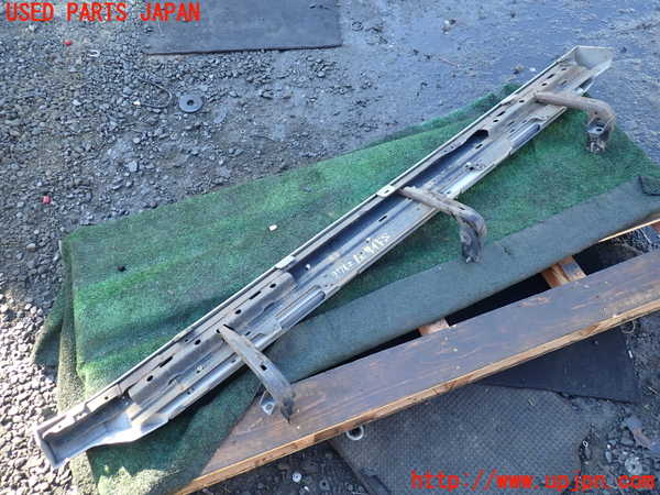 1UPJ-9237121392]パジェロ(V98W)左サイドステップ 中古_2