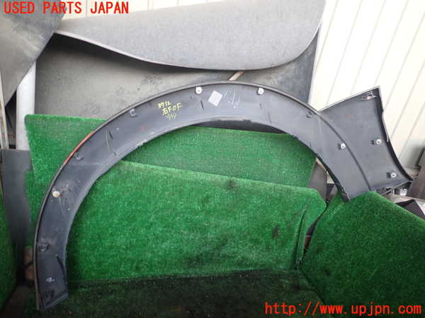 1UPJ-9237121440]パジェロ(V98W)右前オーバーフェンダー 中古_4