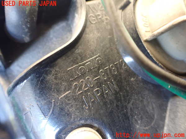 1UPJ-9237121536]パジェロ(V98W)左テールランプ 中古_4