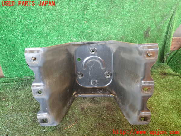 1UPJ-9237121700]パジェロ(V98W)スペアタイヤキャリア 中古_3