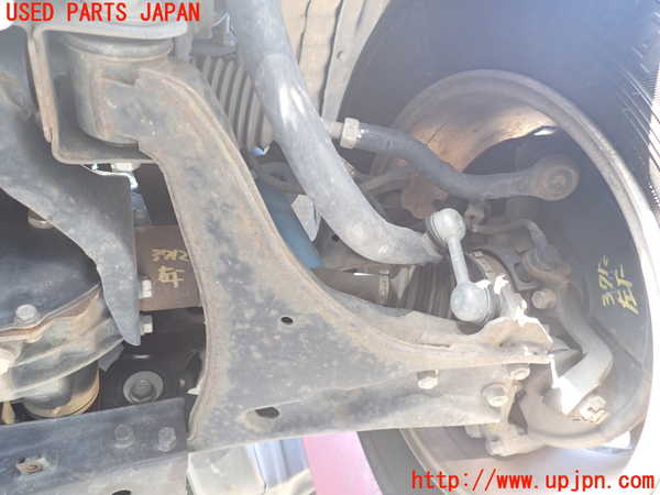 1UPJ-9237125186]パジェロ(V98W)左フロントロアアーム1 中古_2