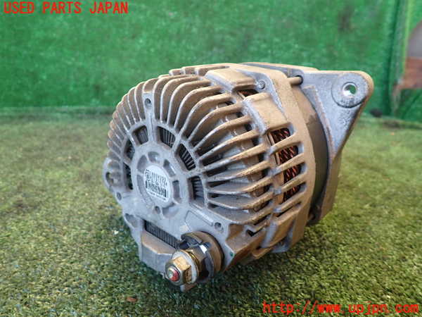 1UPJ-9237126015]パジェロ(V98W)オルタネーター(ダイナモ) 中古_2