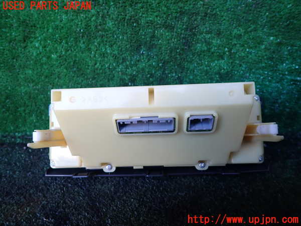 1UPJ-9237126066]パジェロ(V98W)エアコンスイッチ1 中古_3
