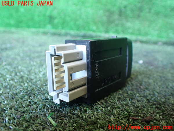 1UPJ-9237126306]パジェロ(V98W)スイッチ1(横滑り防止OFF) 中古_2