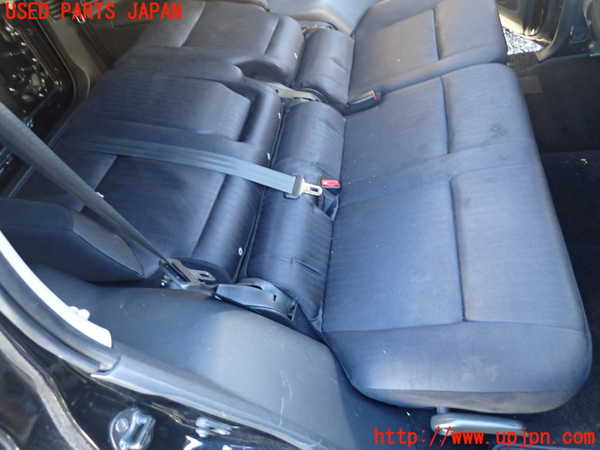 1UPJ-9237127145]パジェロ(V98W)右2列目シート 中古_4