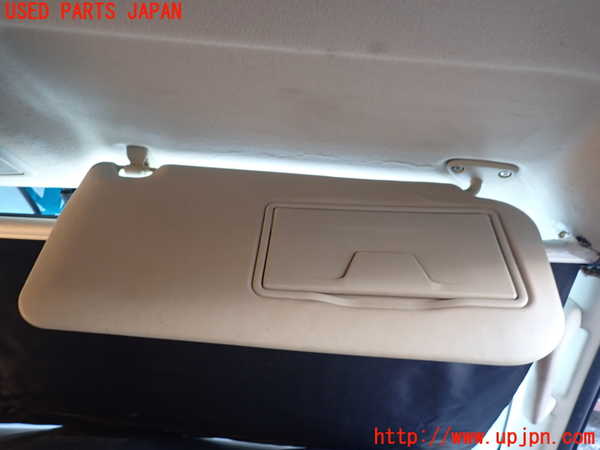 1UPJ-9237127625]パジェロ(V98W)室内サンバイザー右側 中古_2