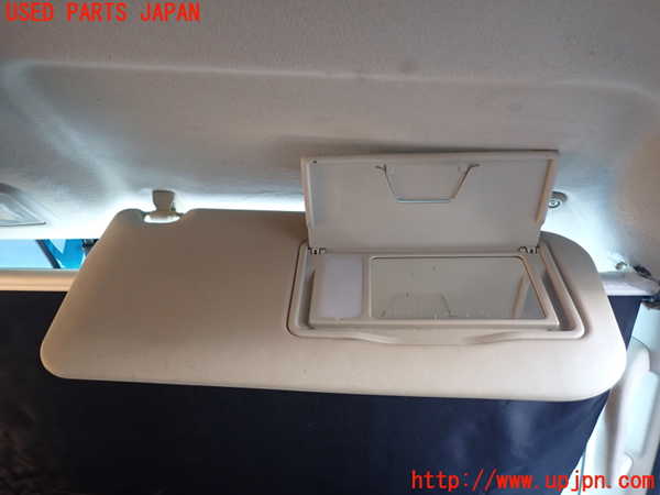1UPJ-9237127625]パジェロ(V98W)室内サンバイザー右側 中古_3