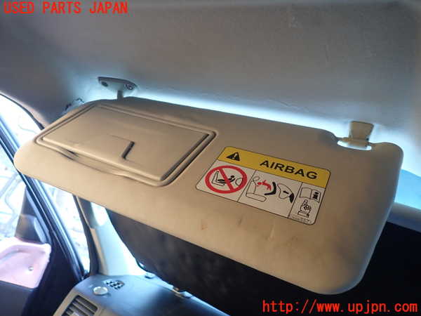 1UPJ-9237127630]パジェロ(V98W)室内サンバイザー左側 中古_2