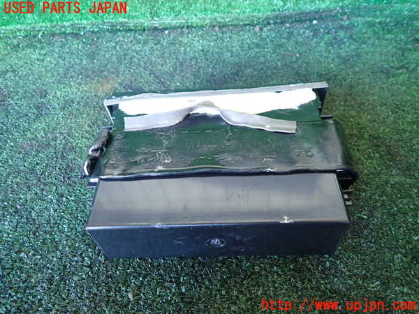 1UPJ-9237127841]パジェロ(V98W)小物入れ1 中古_5