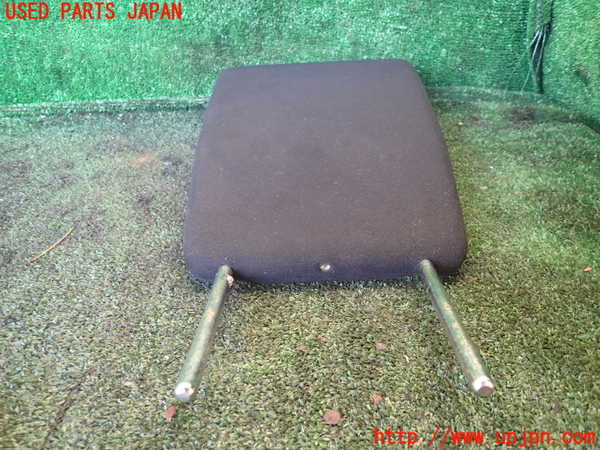 1UPJ-9237127240]パジェロ(V98W)右3列目ヘッドレスト 中古_3