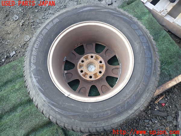 1UPJ-9237129037]パジェロ(V98W)タイヤ　ホイール　1本② 265/65R17 中古_4