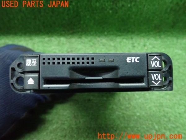 3UPJ=9237130503]ヴォクシー ZS 煌(ZRR80W)純正ビルトイン 86980-28030 ETC車載器 中古_3