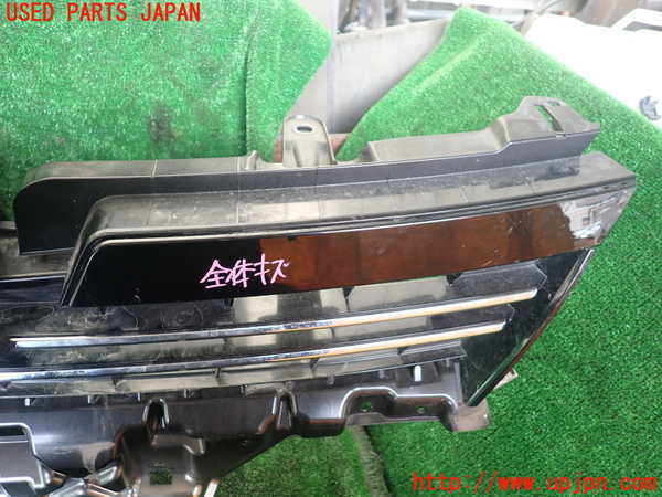 1UPJ-9237131050]ヴォクシー(ノア)(ZRR80W)ラジエターグリル 中古_2