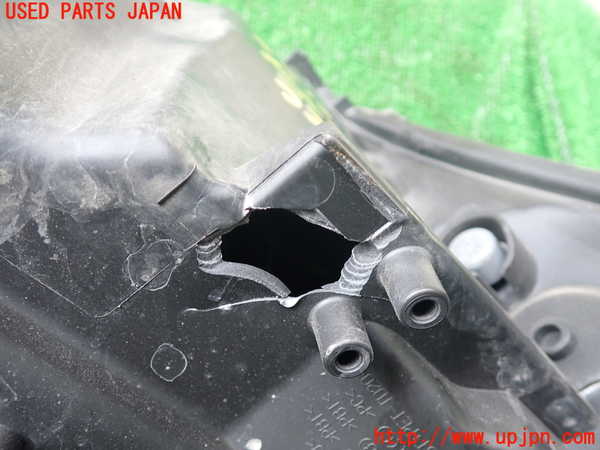 1UPJ-9237131132]ヴォクシー(ノア)(ZRR80W)左ヘッドライト LED (ジャンク品) 中古_4